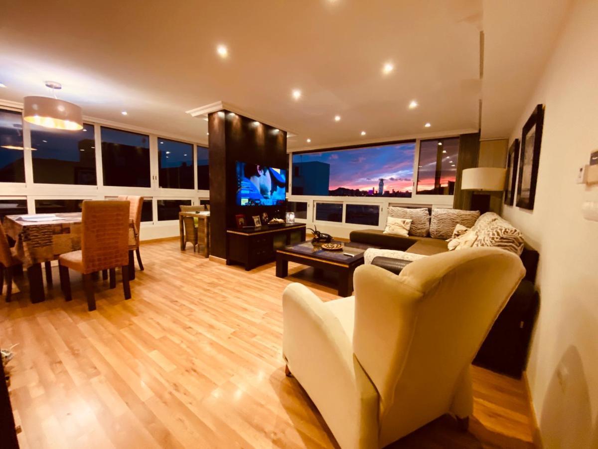 Be Luxury Apartment 20 Mts From The Beach Μπένιντορμ Εξωτερικό φωτογραφία