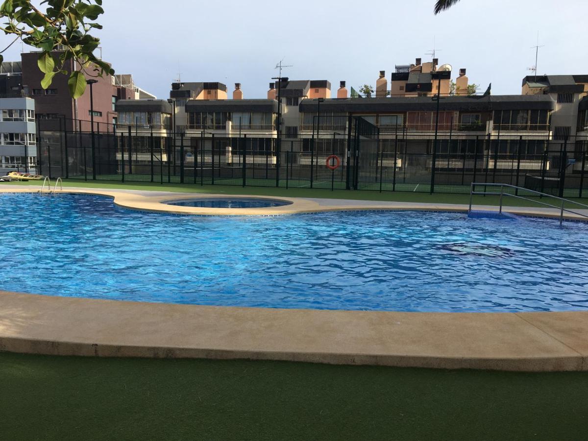 Be Luxury Apartment 20 Mts From The Beach Μπένιντορμ Εξωτερικό φωτογραφία
