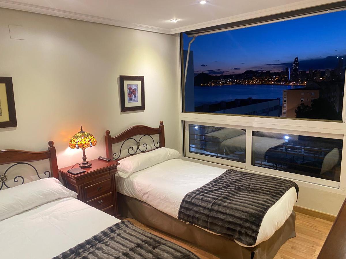 Be Luxury Apartment 20 Mts From The Beach Μπένιντορμ Εξωτερικό φωτογραφία