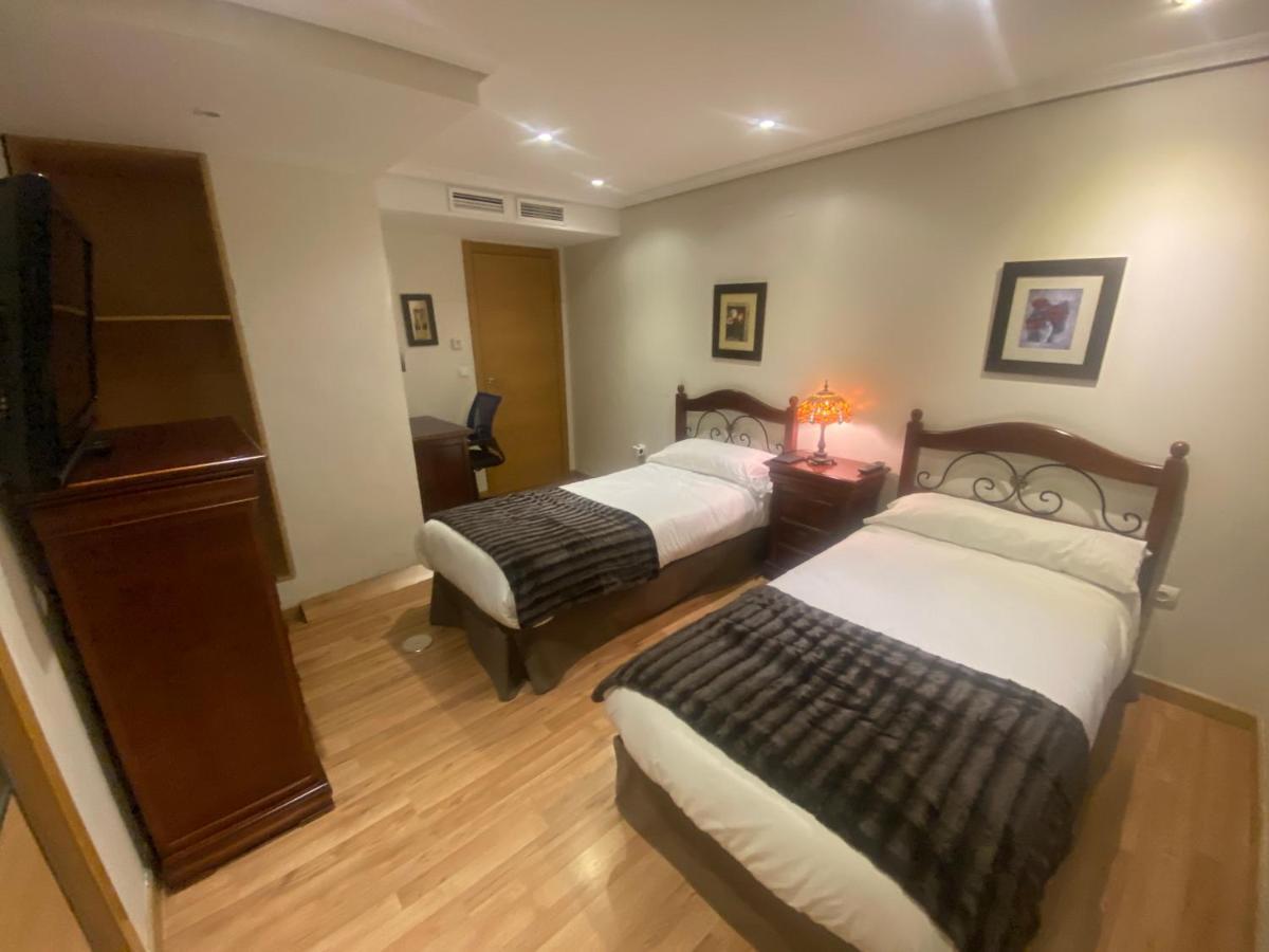 Be Luxury Apartment 20 Mts From The Beach Μπένιντορμ Εξωτερικό φωτογραφία