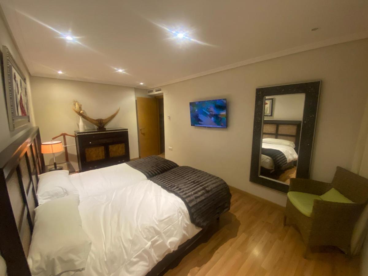 Be Luxury Apartment 20 Mts From The Beach Μπένιντορμ Εξωτερικό φωτογραφία